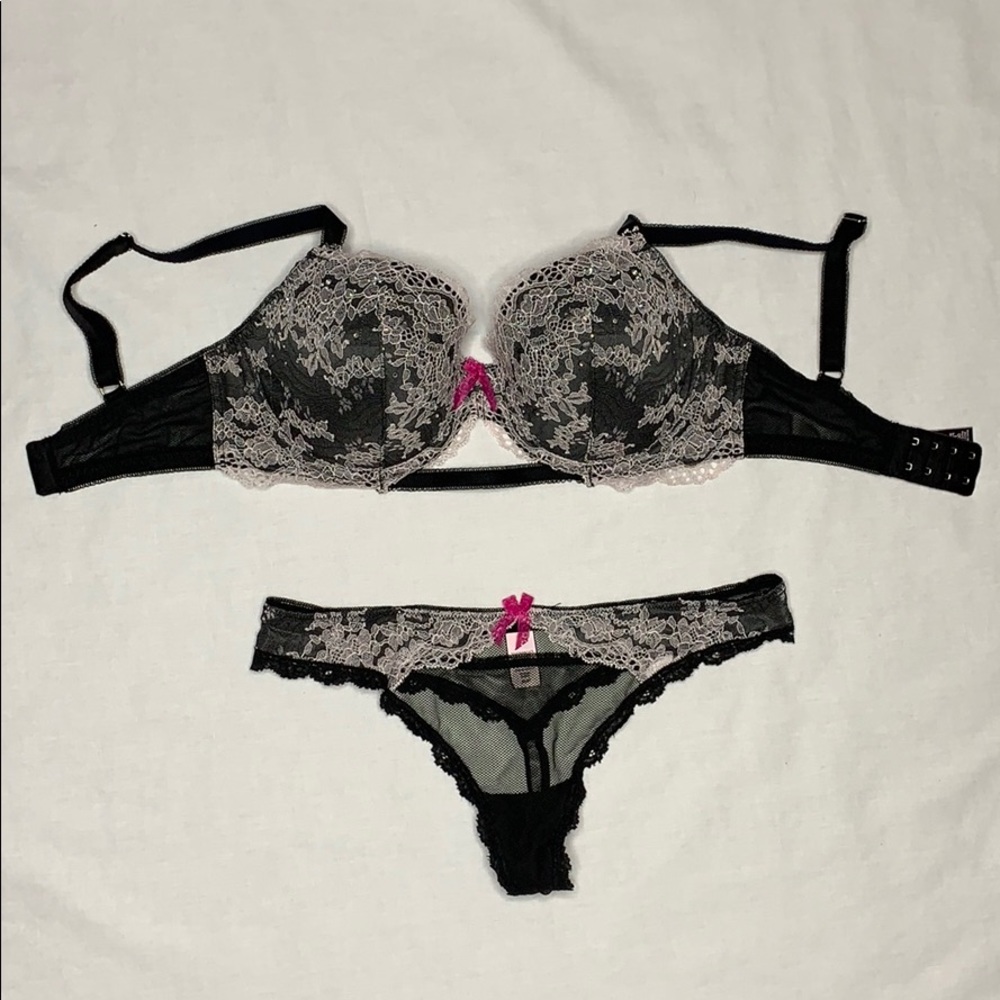 Victoria’s Secret Dream Angels Demi Bra and Thong